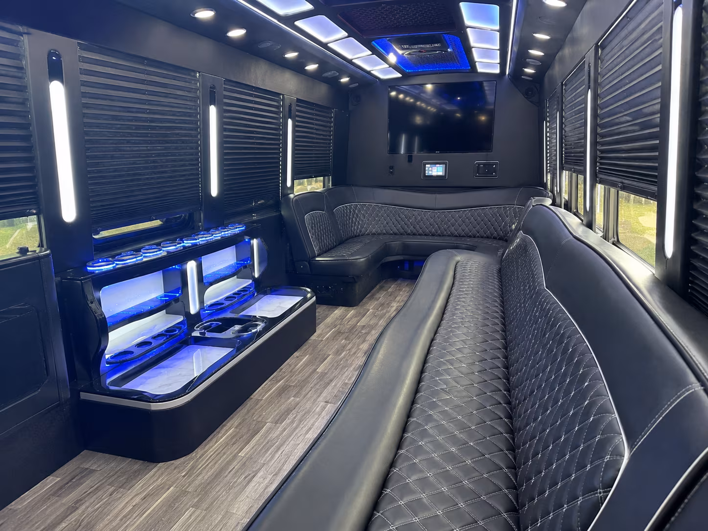 columbus new years eve party bus rental