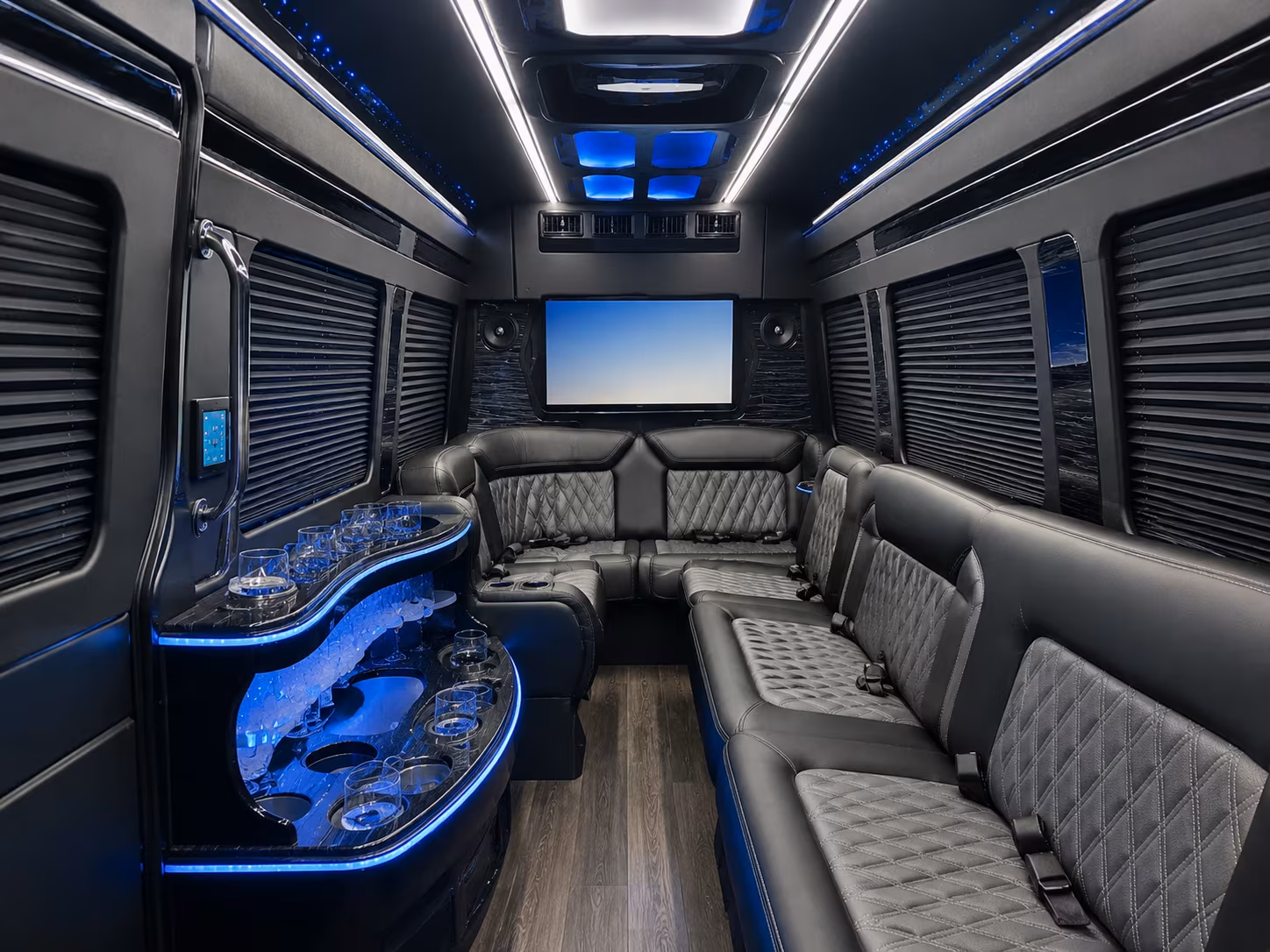 columbuscharterbuscompany com connects you to church conference and event transportation in columbus