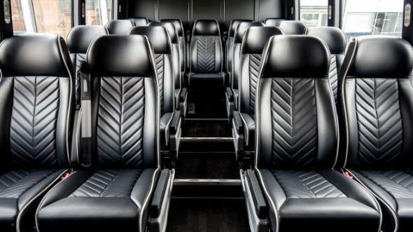 20 passenger minibus rental columbus